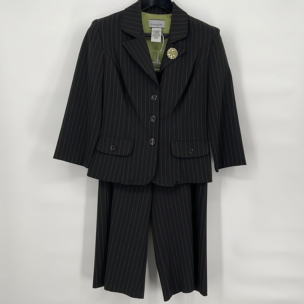 Breakin Loose Y2K Lime Black‎ Green Pinstripe Capri Suite EUC size 8